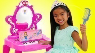 'Emma Pretend Play with Makeup Vanity Piano Play Table Toy w/ Disney Rapunzel and Elsa'