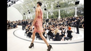 'Burberry | Spring Summer 2016 Full Fashion Show | Exclusive'