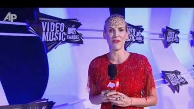 'The AP\'s Natalie Rotman Talks Fashion MTV VMA'