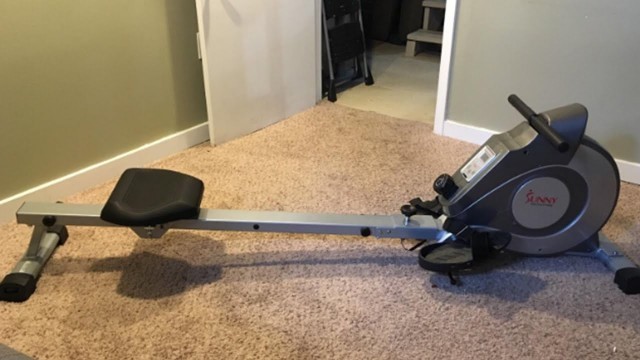 'Sunny Health & Fitness SF-RW5515 Magnetic Rowing Machine Review'