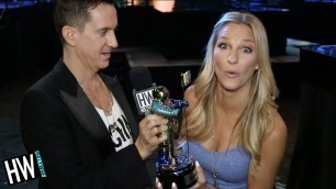 'Jeremy Scott Talks Miley Cyrus’ VMA Fashion & Special Edition Moonman! | Hollywire'