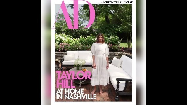 'Taylor Hill (Victoria\'s Secret Angel) - At Home In Nashville / 2021.'