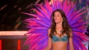 'Victoria\'s Secret Fashion Show 2015 Trailer Preview'