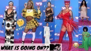 'UMMM...SIS WE GONE HAVE TO DISCUSS THIS! REACTING TO 2018 VMA\'S FASHION CHOICES!'