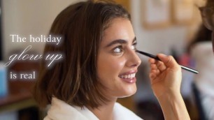 'HOLIDAY BEHIND THE SCENES WITH TAYLOR HILL | Victoria\'s Secret'