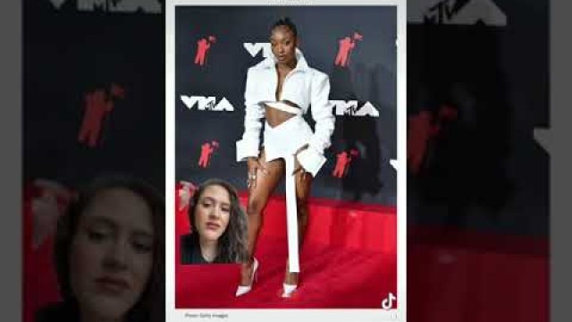 'VMAs Fashion Review (part 2) #Shorts'