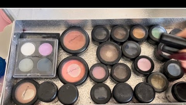 'ASMR: Cleaning + Restoring + Sorting Retro MAC Cosmetics in MAC Makeup Train Case #asmr #notalking'