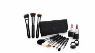 'Sigma Makeup and MAC Cosmetics Giveaway ~ Winners Announced!'