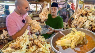 'INSANE Indonesian street food - MONSTER SIZE BEEF TROTTERS +  Street food in Tangerang, Indonesia'