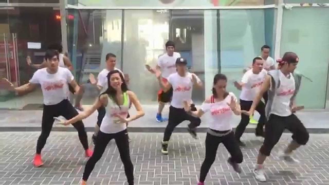 'Keen\'v  Saltimbanque ZUMBA® FITNESS Choreo by Pjammerz & Dubai ZIN All StarZ'