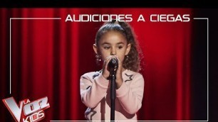 'Samira Cuesta canta \'Válgame Dios\' | Audiciones a ciegas | La Voz Kids Antena 3 2021'