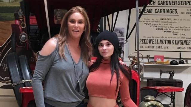 'Kylie Jenner Goes Nearly Makeup-Free in New Pic With Caitlyn Jenner'