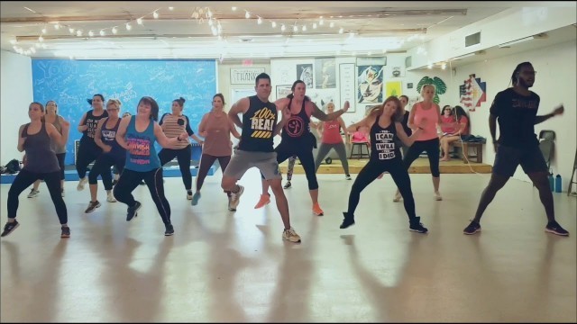 'NENA LOCA - ZUMBA FITNESS  COREO BY HÉCTOR  CASE'