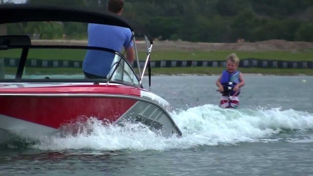 'Teach Your Kids How to Waterski Quick and Easy'