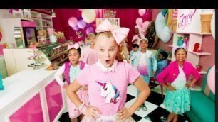 'JoJo Siwa - Kid In A Candy Store (Official Video)'