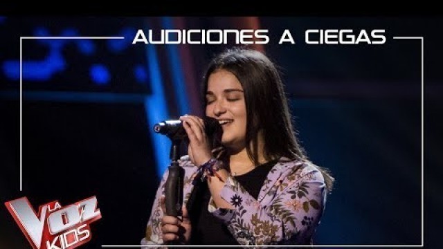 'Paola Casas canta \'Si tú me miras\' | Audiciones a ciegas | La Voz Kids Antena 3 2019'