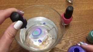 'Nail Art For Beginners: Basic Water Marbling'