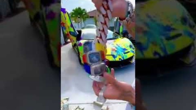 'Fortnite kids after making $200