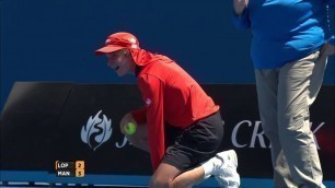 'Ball Kid Hit By A Feliciano Lopez Serve | Australian Open 2015'