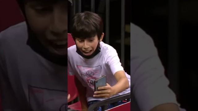 '11 Year-Old Kid Goes CRAZY After Lebron James Selfie 