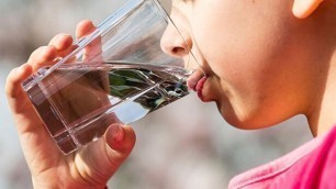 '10 Quenching Health Benefits of Drinking Water'