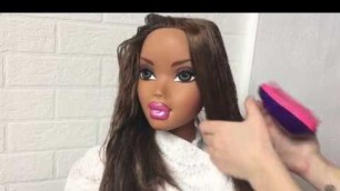 'ASMR Doll Hair Salon: Brushing / Hair Mask Applying / Braiding, no talking'