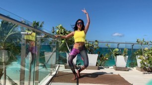 'Barre Fitness | Barre Workout on the Beach'