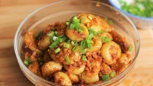 'Pan Roasted Baby Potatoes Recipe - Cumin and Garlic, Spicy Mini Potato [香辣孜然小土豆]'