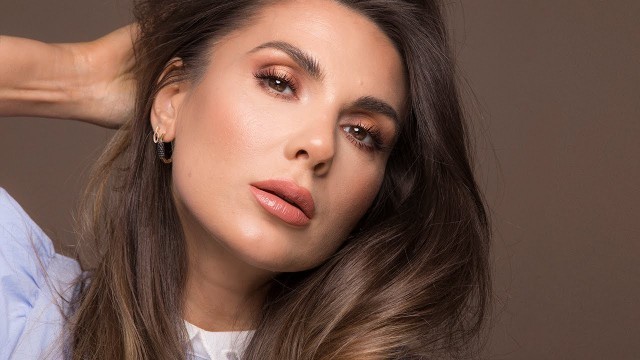 'EASY HALO EYES MAKEUP LOOK | ALI ANDREEA'