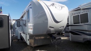 2018 Northwood Arctic Fox 32-5M