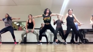 'Wizkid \"African Bad Gyal\" | Laura Vicente | Dancehall | Mash It Up Fitness'