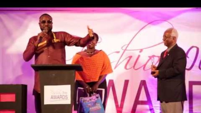 'Chris Attoh Wins Male Personality of the year Award @ Fashion Icon Awards 2014'