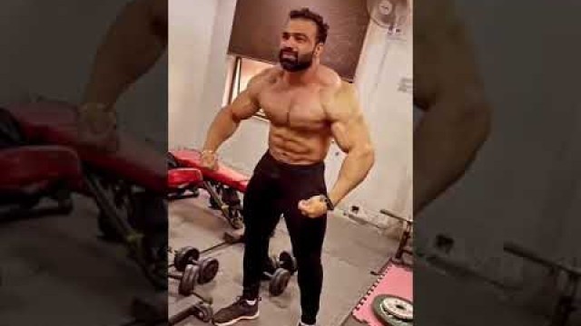 'It took a lot of workout and hardwork to achieve this fitness|| fitness workout|| #gymshortsvideo'