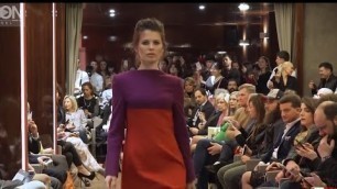 'TONI 86 BINF 360 VR Fall Winter 2017-18 Milano Fashion Week - Fashion Channel'