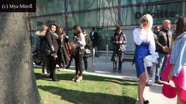 'GIORGIO ARMANI_ Milano Fashion Week_ 27. february 2017_ waiting for the fashion show'