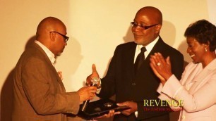 'Caribbean Fashion Rocks 2010 - Award Presentation to Kingsley Cooper'