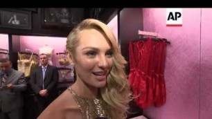 'South African model Candice Swanepoel gets the top honor this year at the Victoria\'s Secret Fashion'