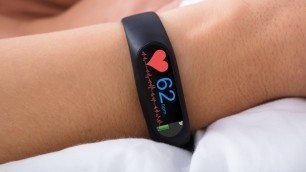 'Top 5 Best Activity Bands In 2019 - Best Fitness Tracker'