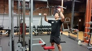 'Lat Pulldown - 360 Fitness Exercise Demo'