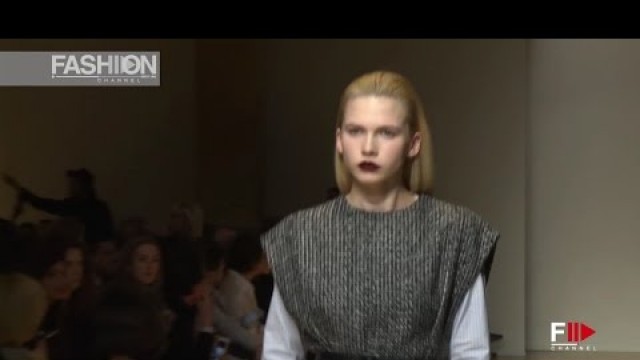 'AQUILANO.RIMONDI VR 360  Camera 1 Fall Winter 2017-18 Milano Fashion Week - Fashion Channel'