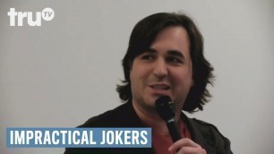 'Impractical Jokers - Homicidal Fashion Show'