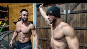 'Day at RICH FRONING\'S Barn: Bench Press and Bike Workout'