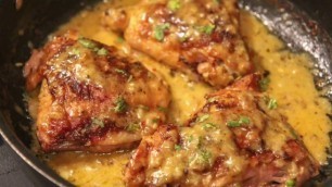 'Creamy Smothered Chicken Thighs'